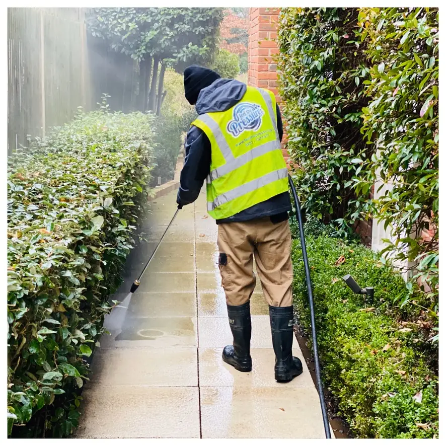 residential-pressure-washing-services.webp